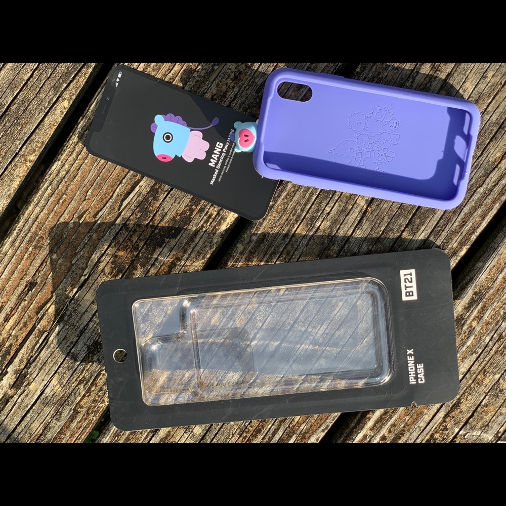 It too small for my phone type.